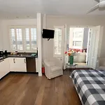 Zeehuis Appartement & Studio